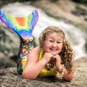 Meet your Posher, Raquel